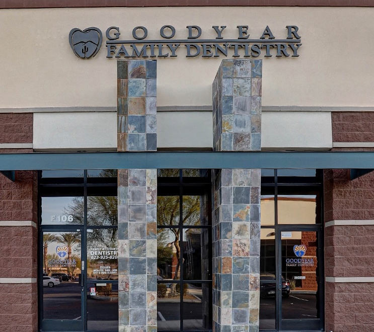 Outside view of Goodyear Family Dentistry